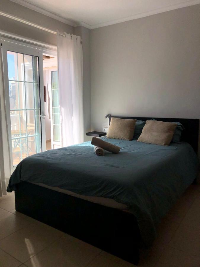Duque Nest Hostel Costa Adeje  Buitenkant foto